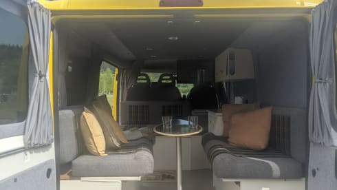 Big Yellow – Citroen Relay 2016