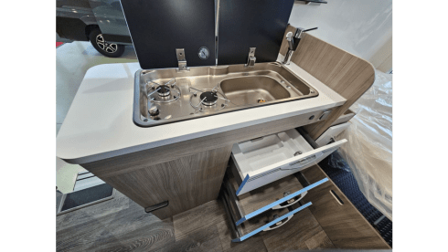Laatste maand "Explore"! – Allroader, all comfort! The 4x4 Ford
