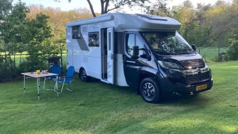 Langkofel – 4p Sun Living semi-integrated from 2023