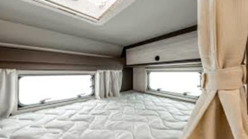 6p Ford alcove uit 2023