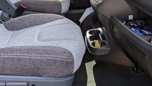 2021 Buscamper 6mtr with length beds Weinsberg