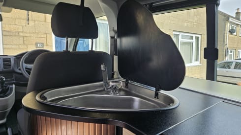 Gary – T6 Grey VW Campervan 2017