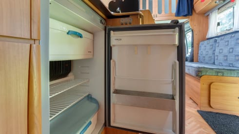 Jip  – Adria Camper from 2004 for 4p