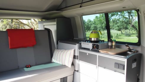 "CARMELA" VW T6 CALI BEACH CAMPER – Flamenco Campers, Rent a camper, explore Andalusia.