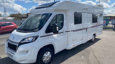 Luxury state of the art motorhome 