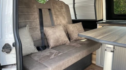 4p Volkswagen bus uit 2018