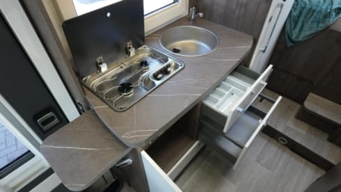 Benimar 444 V1 cocoon β 4p Benimar semi-integrated uit 2025