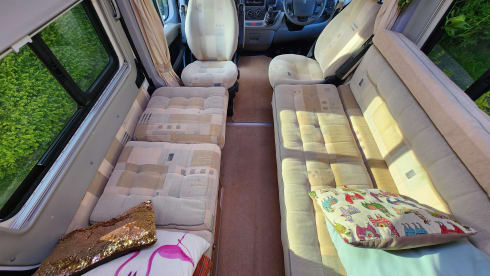 Bertha – 2 Berth Compact Motorhome - Auto-Sleepers Symbol