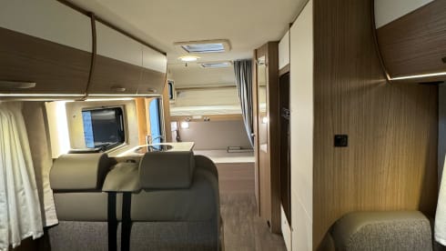 Spacious Sunlight alcove 6p from 2018