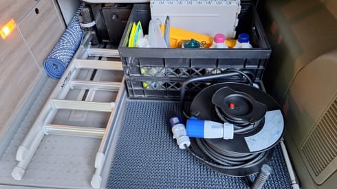 Gijs – 4p Volkswagen campervan from 2010