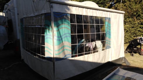 Freepouilles – Hymer C524