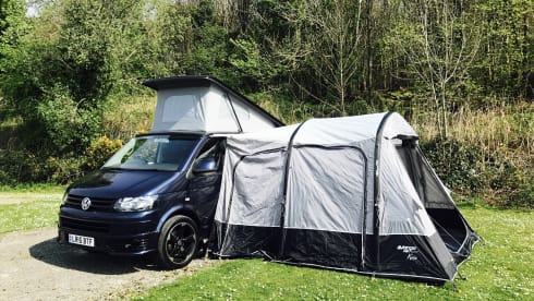 Goatomobile 1 – VW Campervan T5.1 