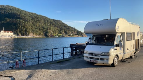 BRICKY – 6p Fiat alcove uit 2003