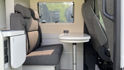 HYMER Free 600S AUTOMATIC Pop-Up