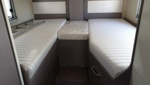 C25 – 4p Bürstner semi-integrated from 2018