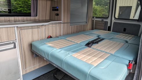 Loki – 4 berth Volkswagen campervan