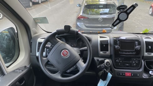 Freedom – Loving self-development