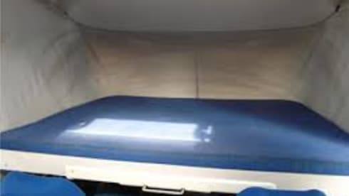 Knaussie – Beautiful classic Knaus camper for the 2 of us