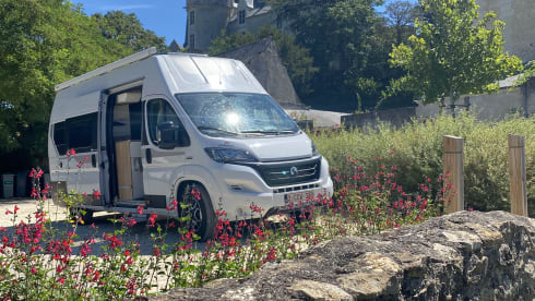 Ride 2 – Campervan for bikers
