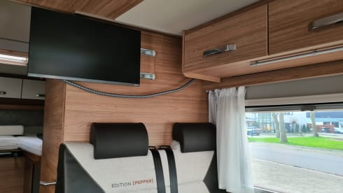 4p Knaus semi-integrated from 2022