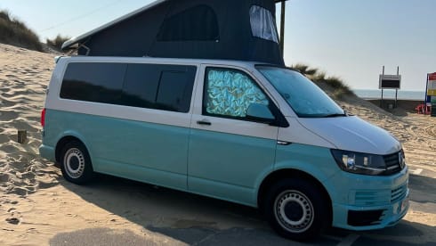 Annie – 2019 Volkswagen T6 FULLY EQUIPPED Campervan!