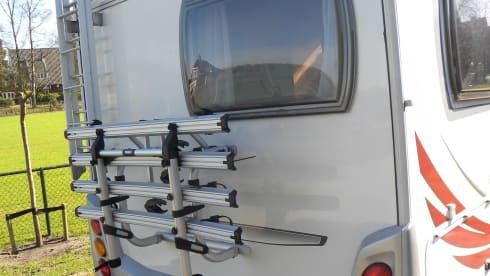 Spacious and complete camper for a nice price