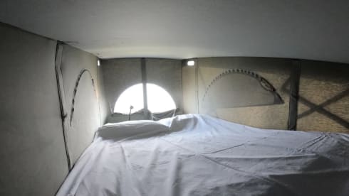Dani – 4p Volkswagen campervan from 2012