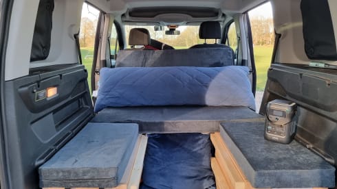 2 Berth Peugeot Campervan (2019) 15000 miles