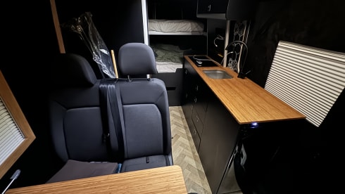 Hunter – 5 berth Volkswagen Crafter