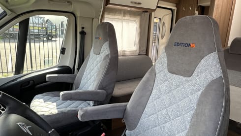 4p Carado semi-integrated from 2022