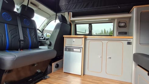 Pearl – VW T6 DSG Auto 4Birth Campervan, INSURANCE INC IN PRICE! *inc Night Heater