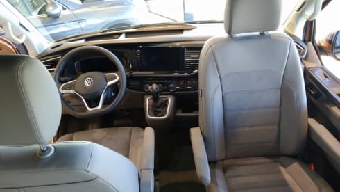 Copper Bronze – VW California Ocean T6.1