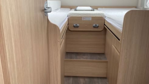 Ernie – 4 berth Sunlight T68 with end bedroom insurance included 