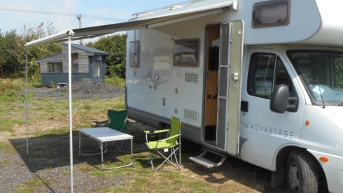 Easy 7  motorhome 6 berth Dethleffs 