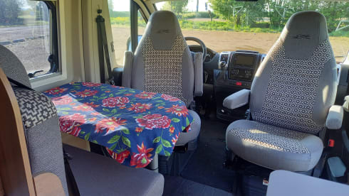 4p camper bus automatic from 2021