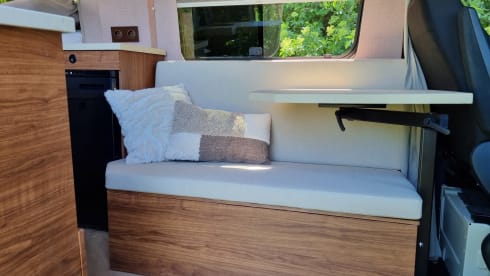 Sol – 2p Mercedes-Benz bus from 2019