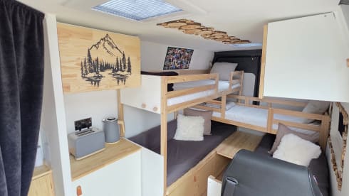 Dusty – Citroën Relay Wohnmobil mit 4 Schlafplätzen ab 2021