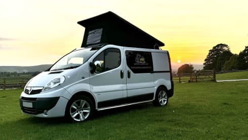 4 berth Vauxhall campervan 