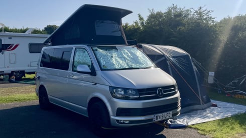 Bucky – Camper Volkswagen a 4 posti letto del 2019