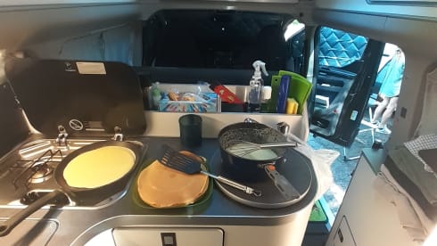 Compact Camper Westfalia Ford Nugget PLUS Automatic WITH WC