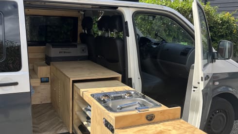 3p Volkswagen bus from 2008