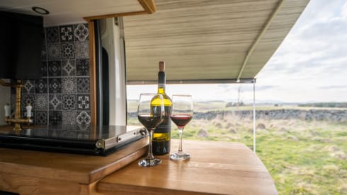 Mini Beast – 2 Berth Luxury Campervan