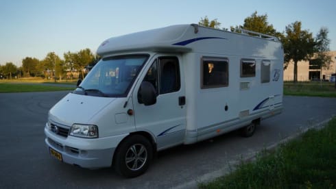 2 to 4 person Bürstner camper for the perfect holiday