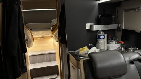 Adria Coral 670 met lengtebedden. Met alles erop en eraan! 