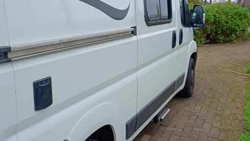 Black edition – Fiat ducato 2p bus camper
