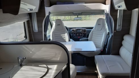4p McLouis semi-integrated uit 2019