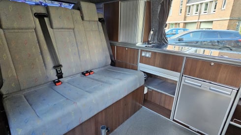 Keep it Simple – Volkswagen camperbus uit 2004