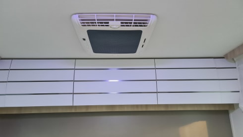 L199VP – Chausson 777GA Automatic Titanium VIP very luxurious, km free