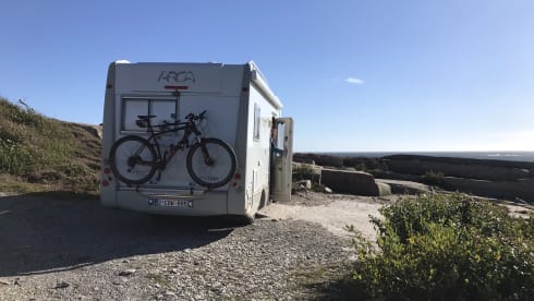 Stitch – 4p Renault semi-integrated uit 2007