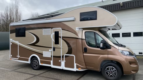 Sweetlake – 4p Rimor alcove uit 2023